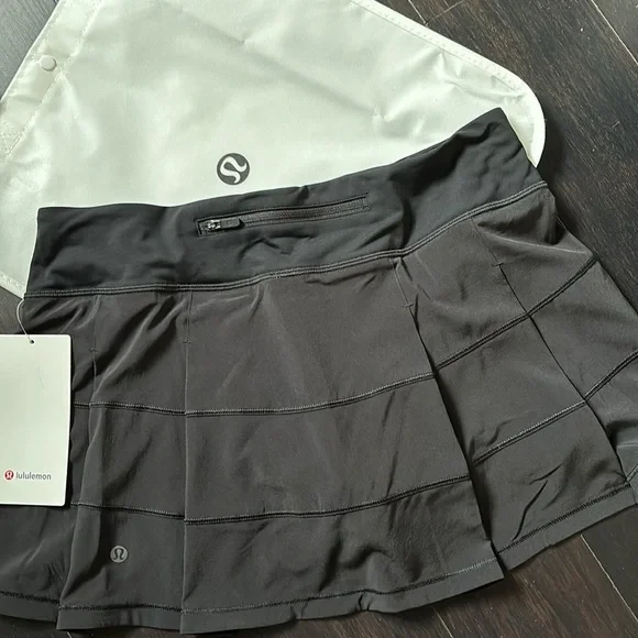 Lululemon PACE RIVAL MR SKIRT *REGULAR LENGTH IN BLACK SZ 8 NWT - Picture 3 of 8